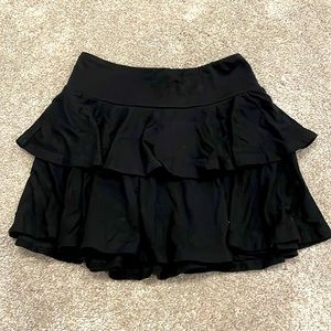SLS Apparel classic black skirt kids size L